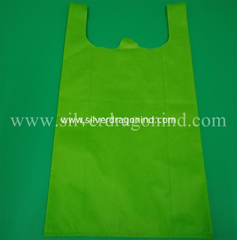 30gsm large non woven T-shirt shopping bag in green color, 100% virgin, eco-friendly